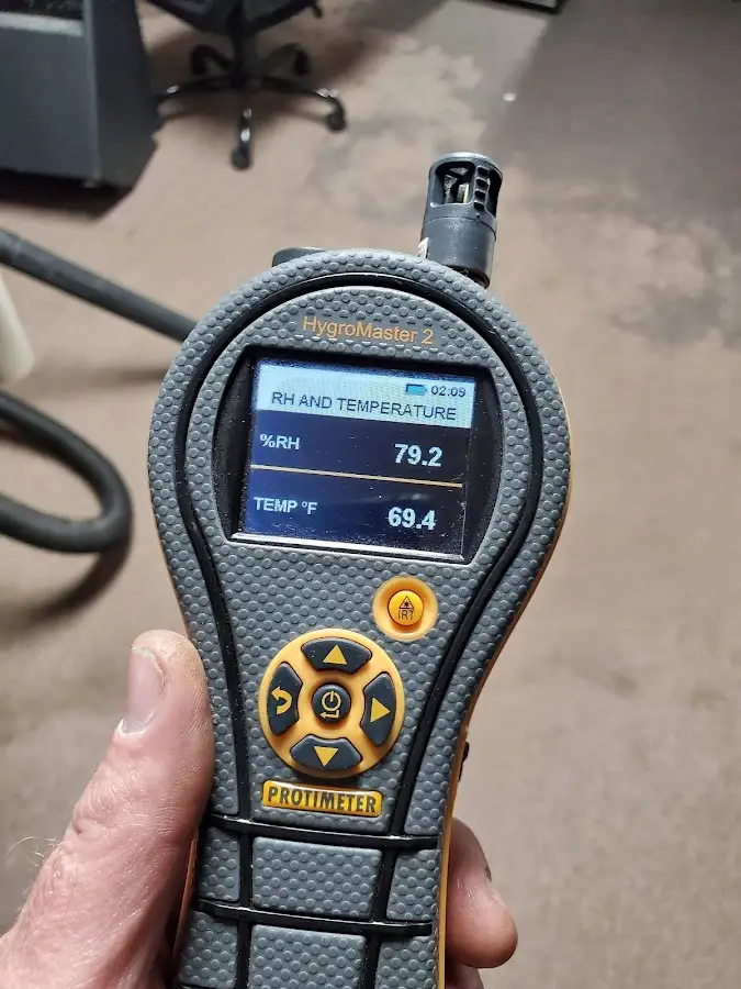 Moisture meter humidity assessment for Mold Remediation & Removal in Gilbert